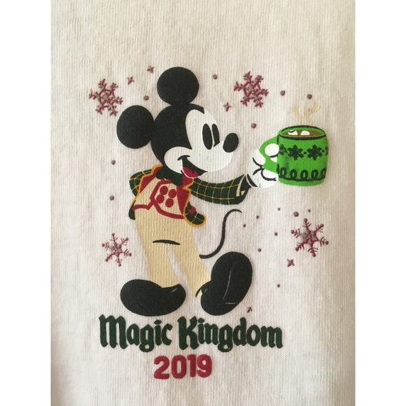 Disney Magic Kingdom 2019 Mickey’s Very Merry Christmas Small Spirit Jersey - Picture 2 of 5
